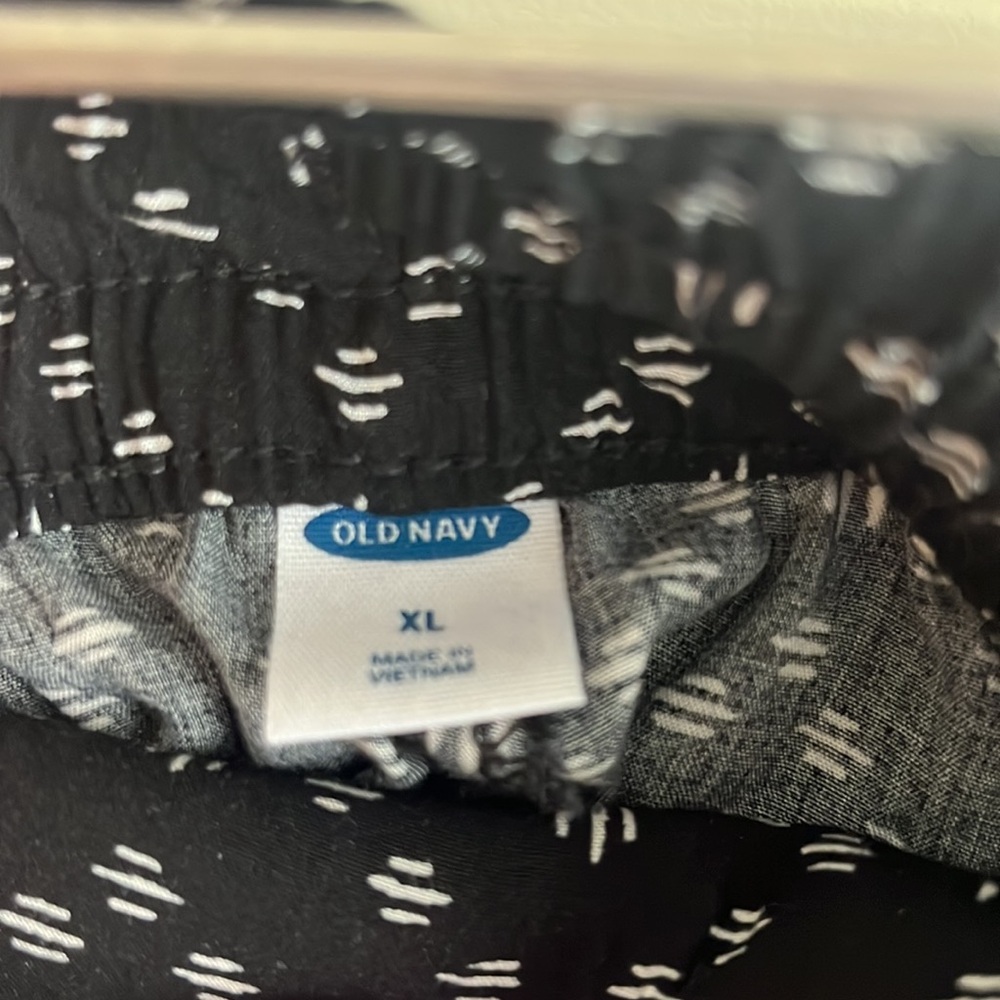 Old Navy soft dress pants with string tie! - Picture 4 of 6